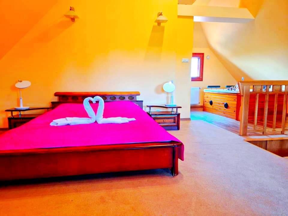 Hotel Palacyk เลกนิตซา ภายนอก รูปภาพ